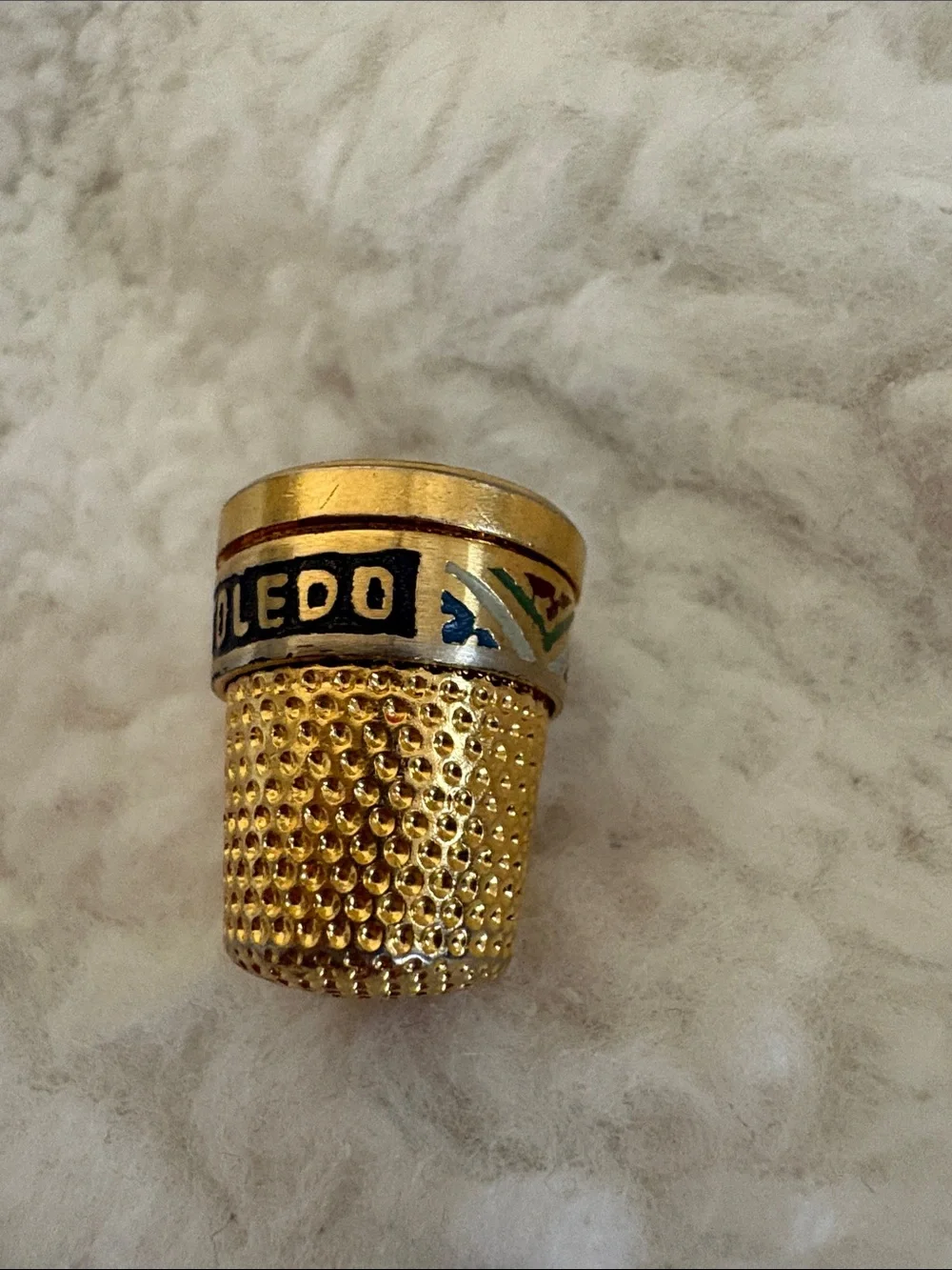 Toledo Gold-Tone Metal Thimble with Navy Enamel Band